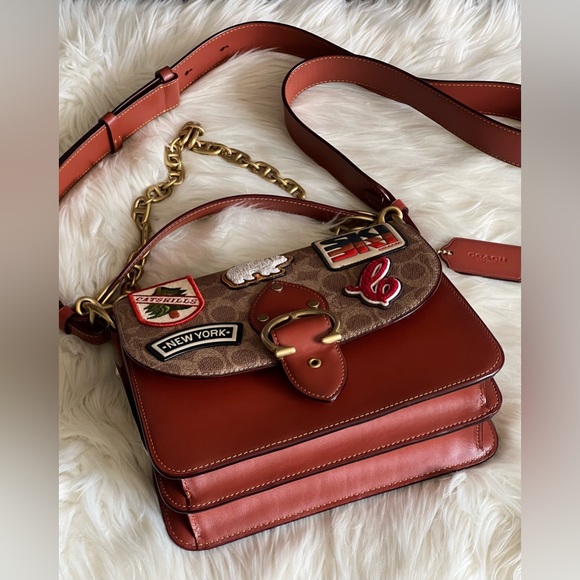 💰SOLD - C6837 - Coach Beat Shoulder Bag in Signature Canvas with Patches - Picture 8 of 15